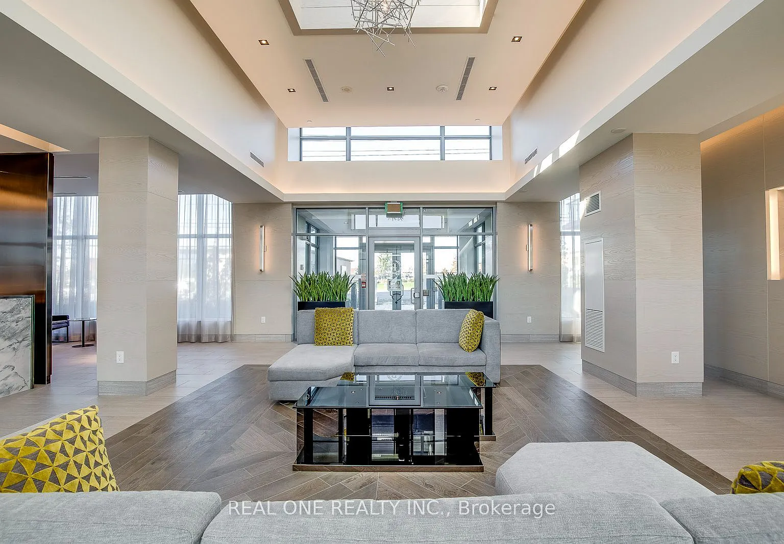 1 bed, $2,200 — Photo 3