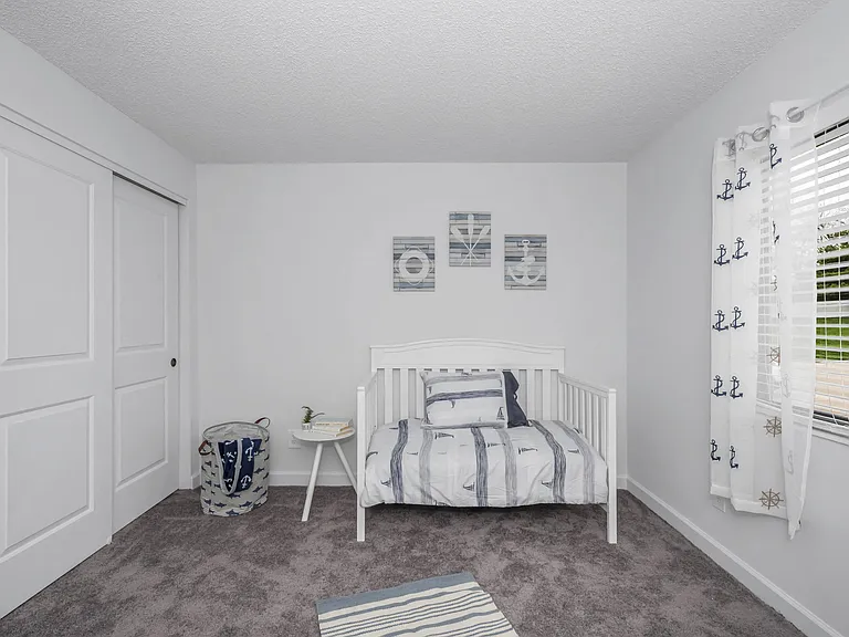 Timber Glen Apartments — Photo 22
