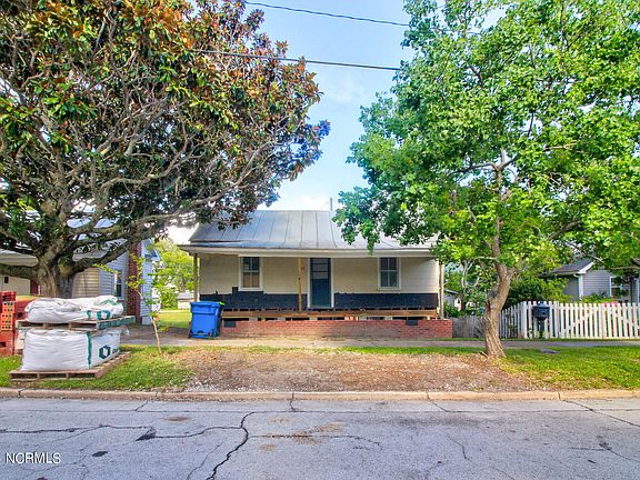 2nd image of 207 S 12th Street