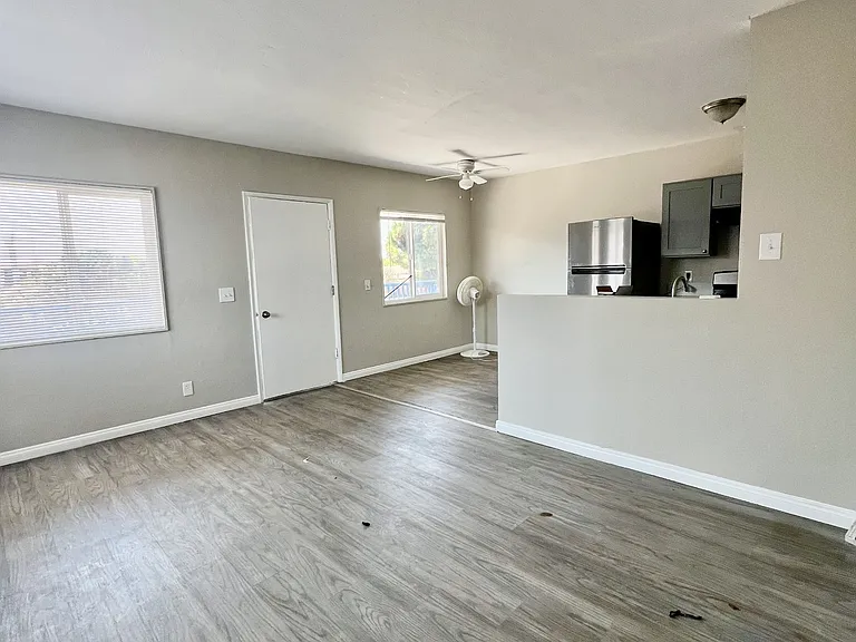 3640 Pio Pico Dr — Photo 7