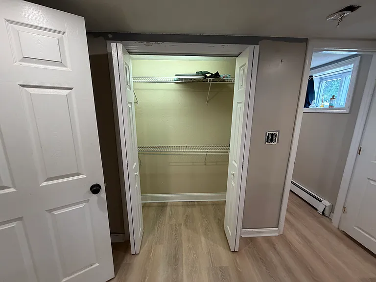 32 Judge Rd #BASEMENT — Photo 8