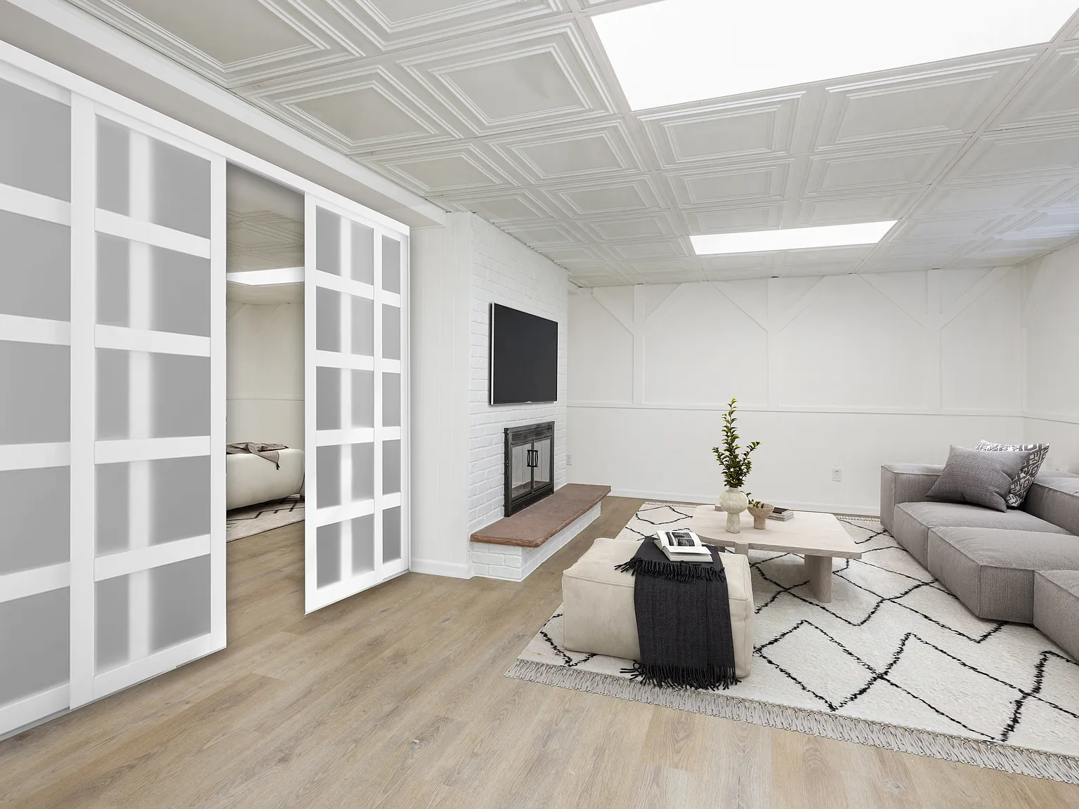 2131 Bonvue Dr — Photo 3
