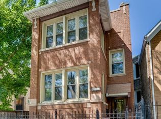 3328 W Division St, Chicago, IL