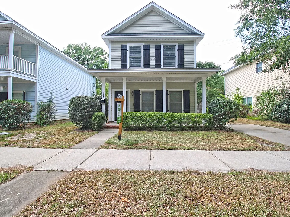 123 Tryon St