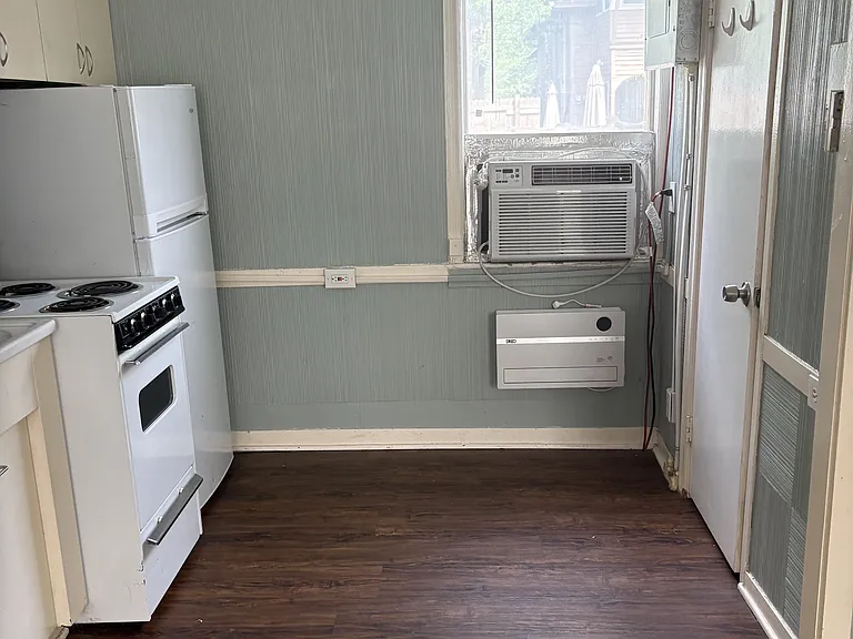 5937 Holmes St #4 — Photo 3