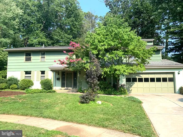 103 Sanoey Cir SE, Vienna, VA 22180
