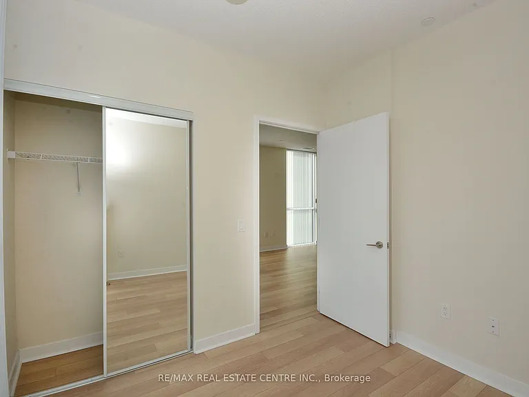 3975 Grand Park Dr #204 — Photo 15