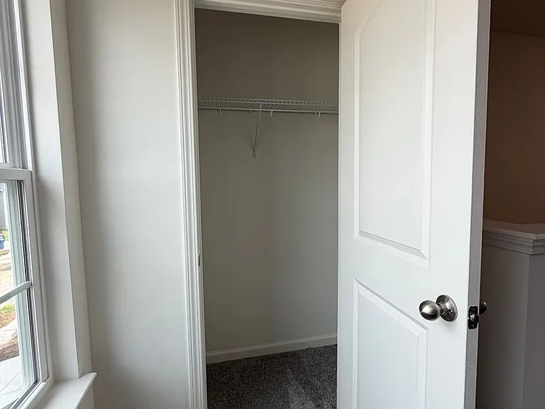 836 Halford Pl — Photo 12