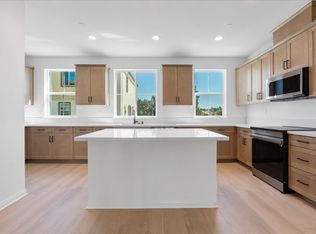 369 Liberty Way, Oceanside, CA 92057