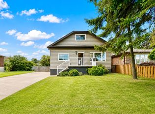 217 Limeridge Rd W, Hamilton, ON L9C 2V4