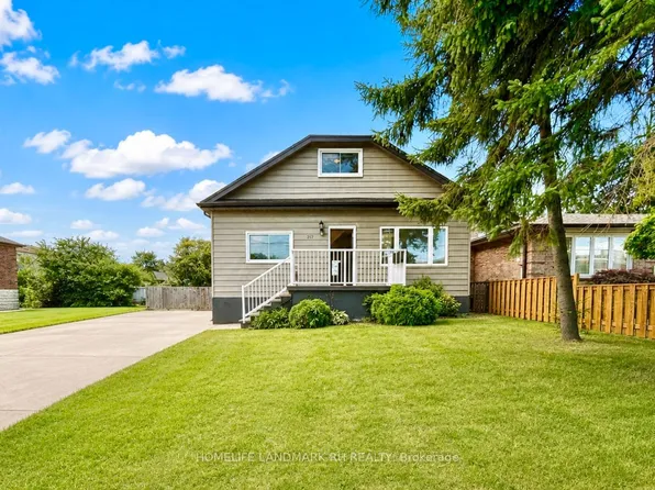 217 Limeridge Rd W, Hamilton, ON L9C 2V4