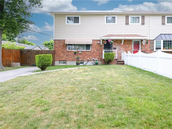 3919 Francis Lewis Blvd, Bayside, NY 11361