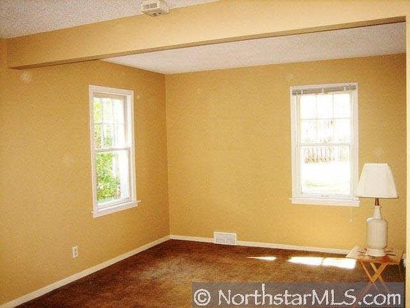 3rd image of 7600 Stinson Boulevard
