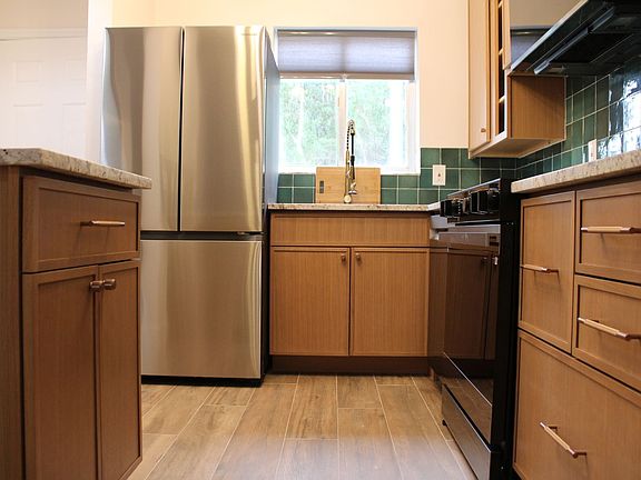 5th image of 5214 Stacy Rd #3