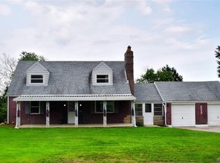 4032 Meadowcroft Rd, Dayton, OH 45429