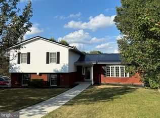 516 Grandview Dr, Frostburg, MD 21532