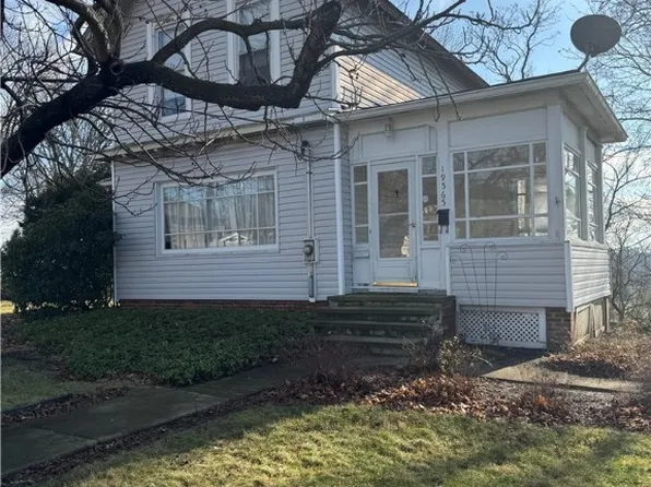 19565 Lorain Rd, Fairview Park, OH 44126