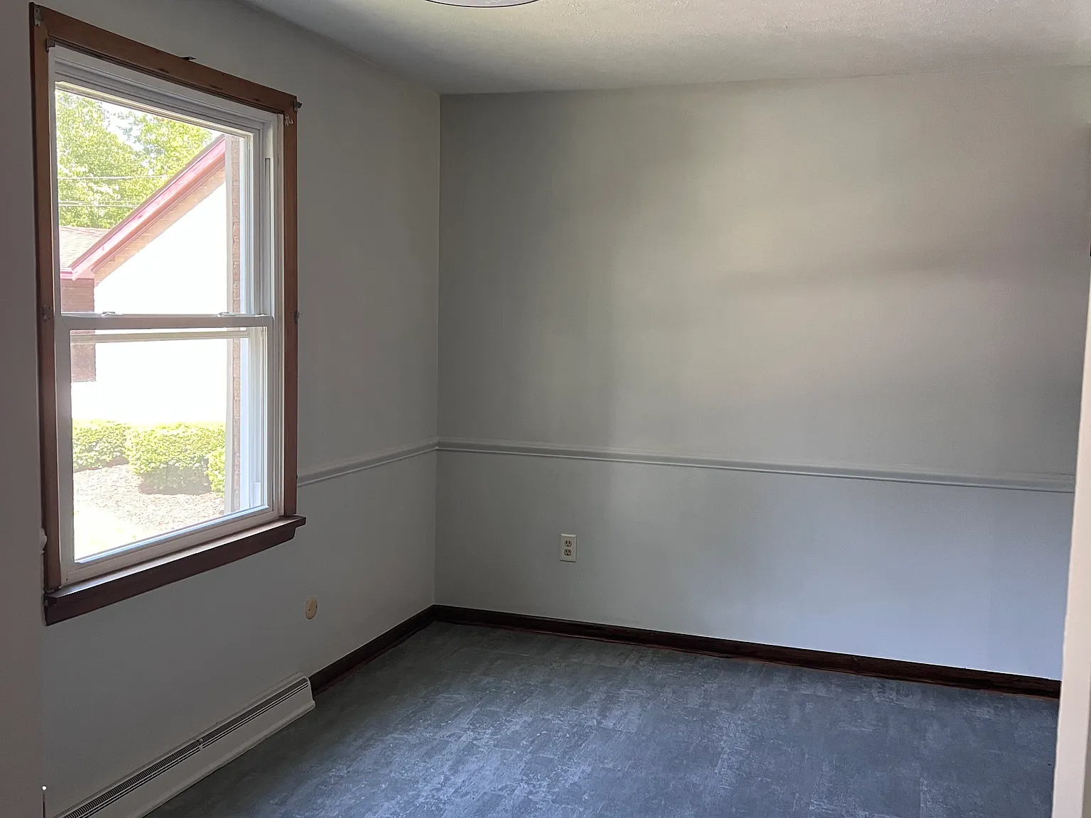 2 bed, 1200 sqft, $1,400 — Photo 2
