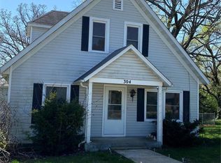 304 State Route Dd St, Saint James, MO 65559