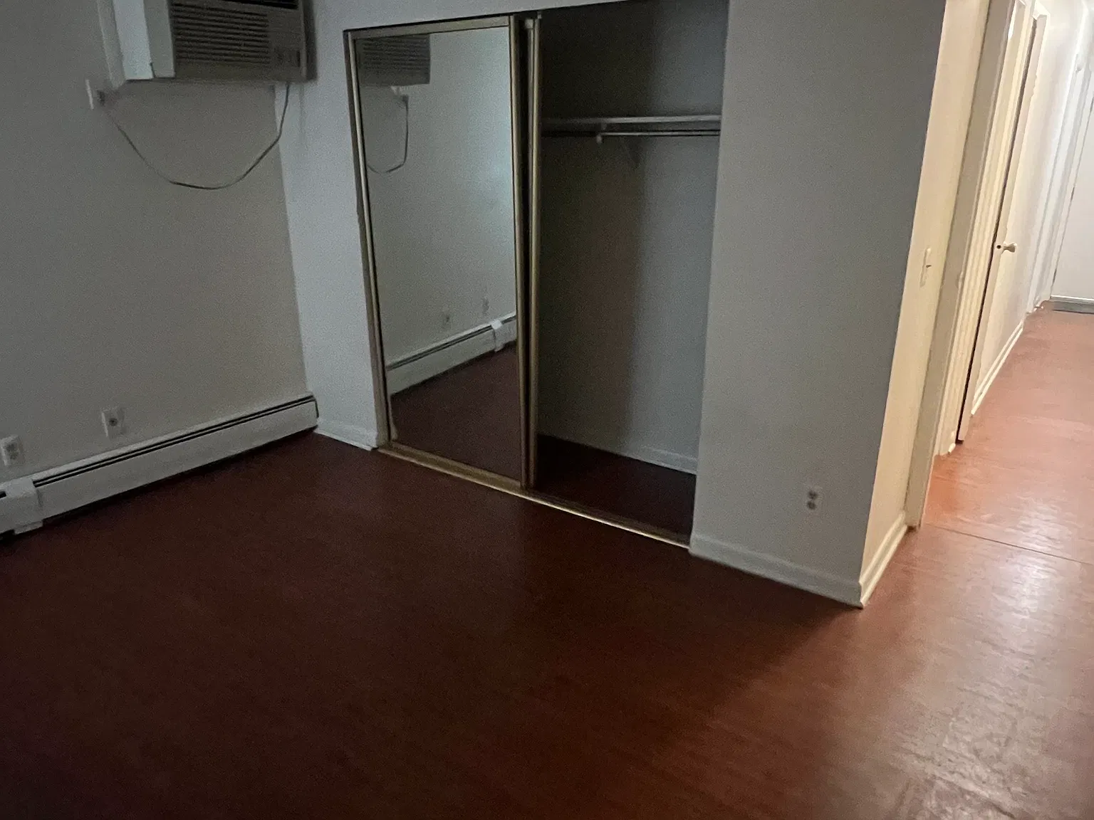 2 bed, 735 sqft, $1,100 — Photo 1