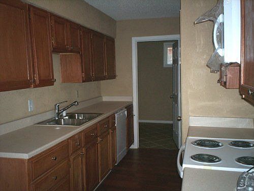 3rd image of 10715 Allwood Ln