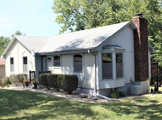 2913 County Line Rd, Country Club, MO 64506