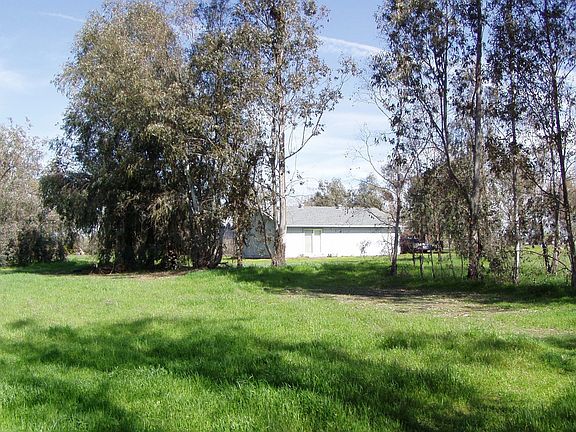 Garage and shop rear