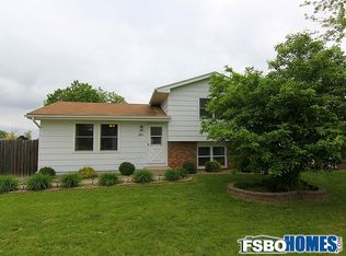 601 NE 9th St, Grimes, IA 50111