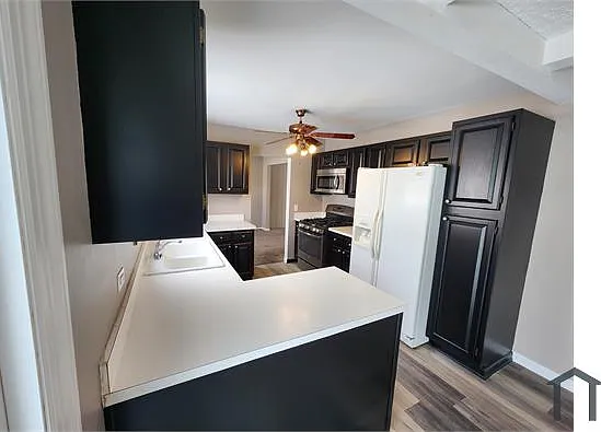 332 Drake Ave — Photo 5