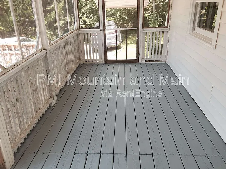 488 Lake Hosea Dr — Photo 6