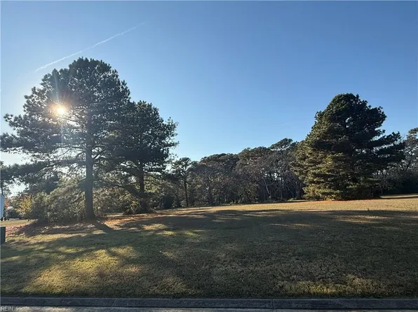 116 Creekside Ln, Cape Charles, VA 23310