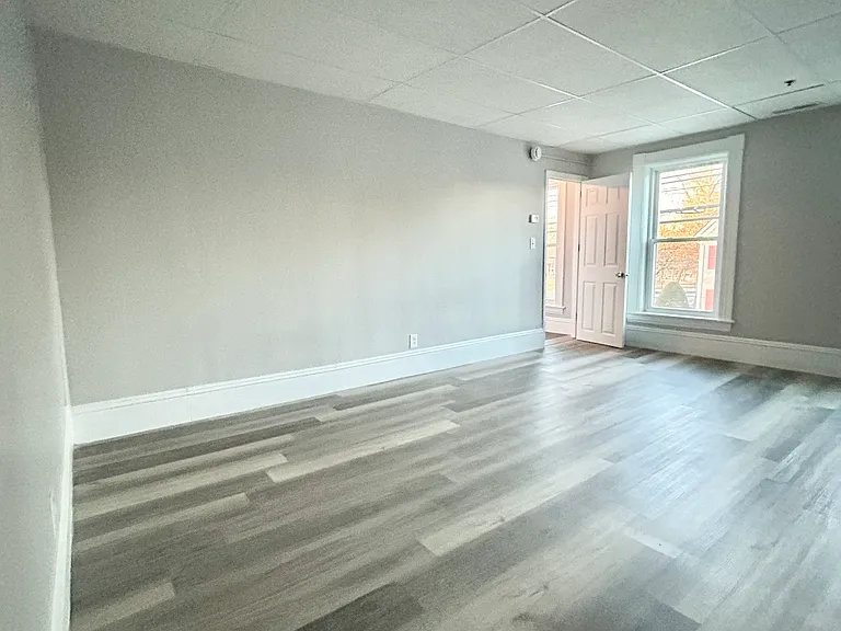 82-92 Amherst St #88B — Photo 15
