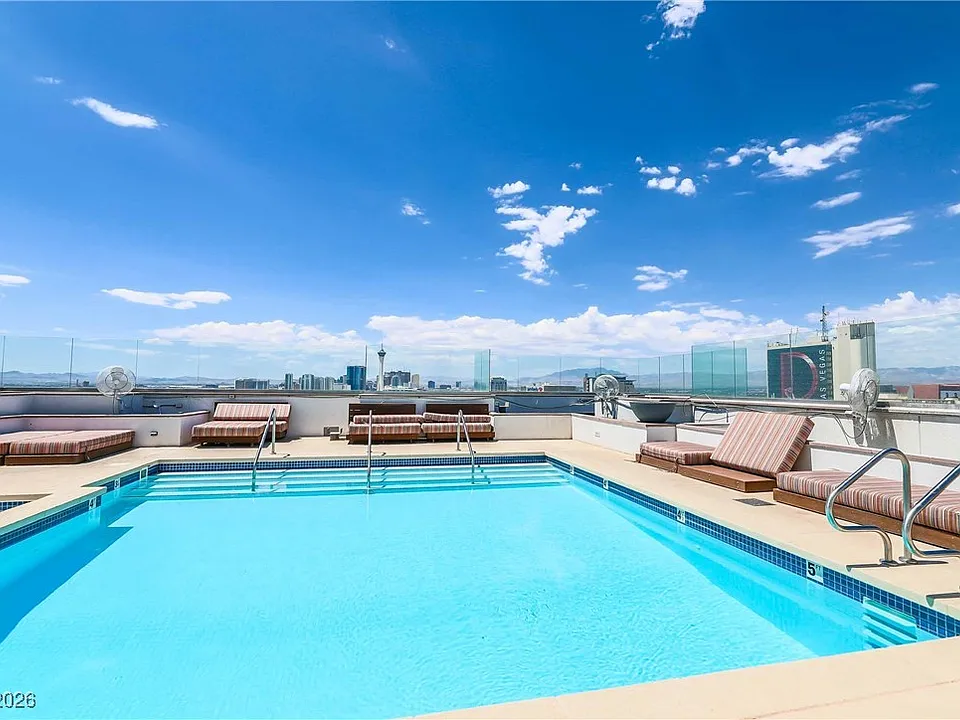 150 Las Vegas Blvd #1716