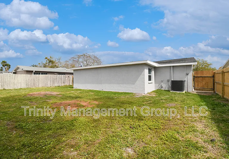 10033 Brunswick Ln #2 — Photo 17