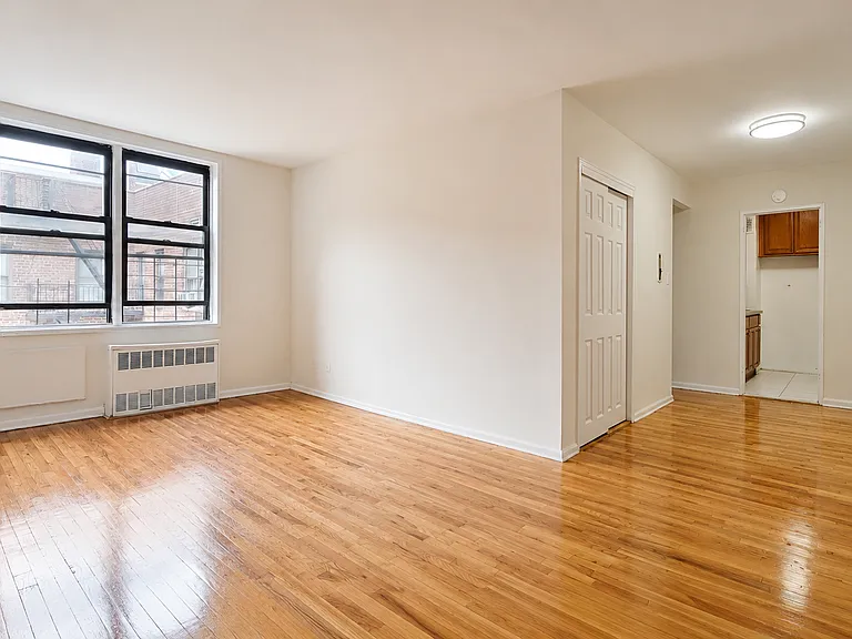 540 Ocean Pkwy #614 — Photo 2