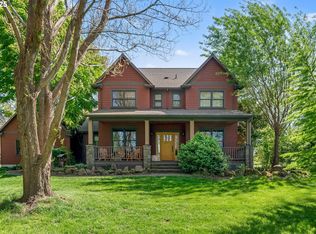 4069 Post Canyon Dr, Hood River, OR 97031