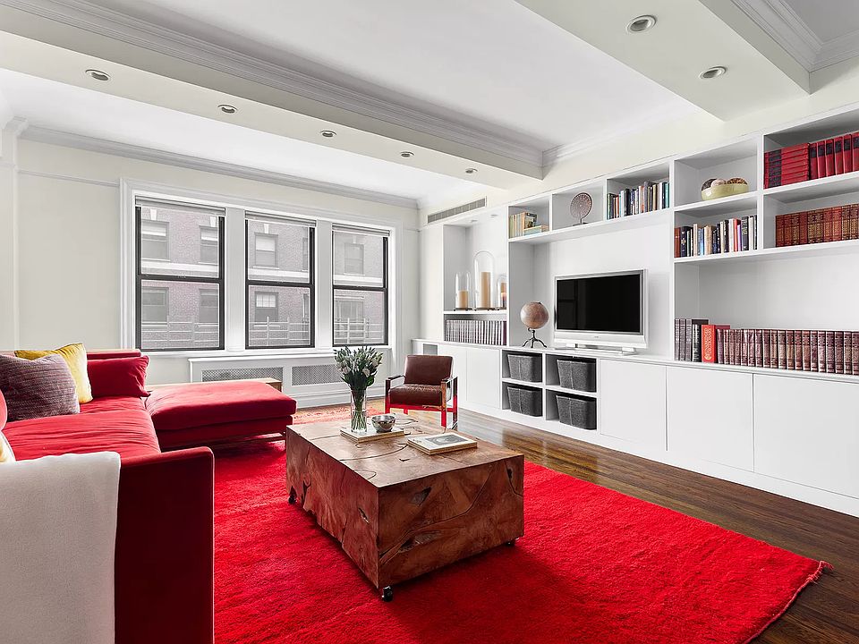 1st image of 140 W 58th St APT 6A