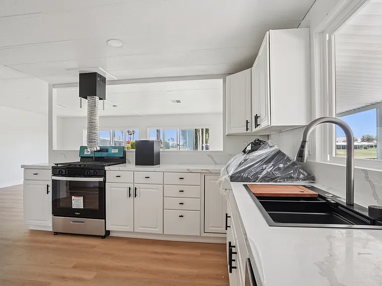 33423 Barcelona Dr — Photo 38