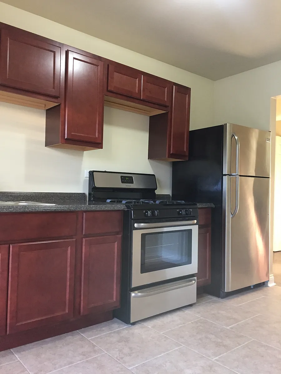Building Photo - 1735 W Chariot Ct