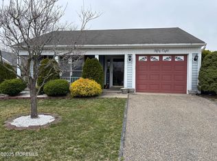 58 Redhill Rd, Manchester, NJ 08759