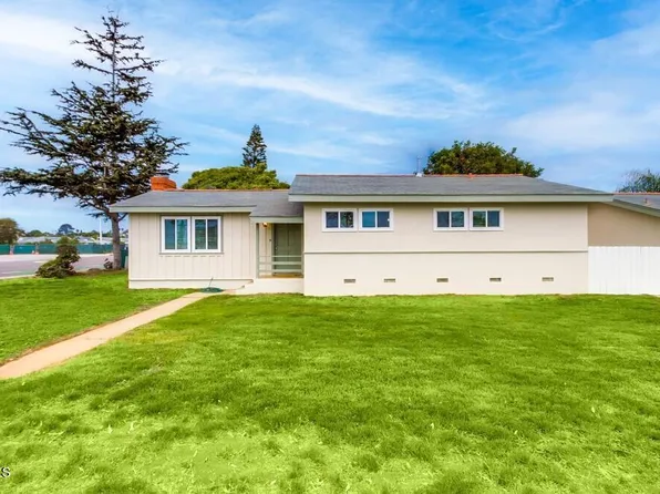 3904 Jefferson St, Carlsbad, CA 92008