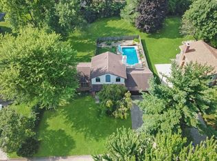 1637 Towe String Rd, Indianapolis, IN 46217