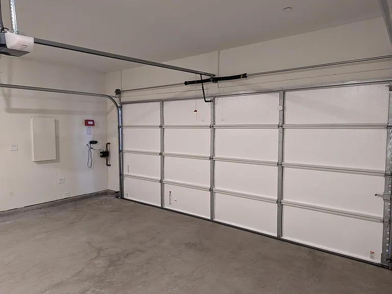 Insulated Garage to regulate the temperature