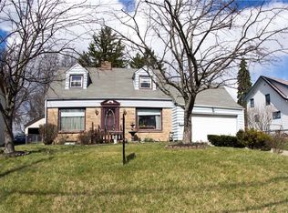 726 Winona Dr, Youngstown, OH