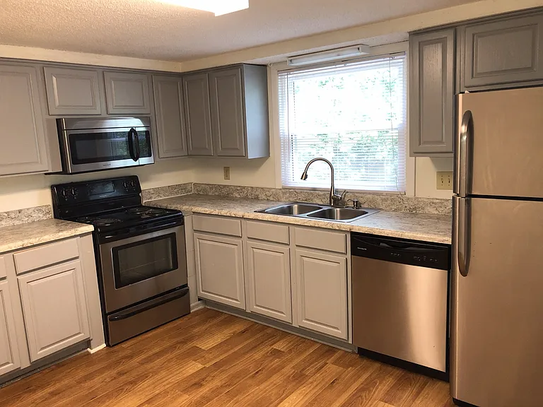 Raleigh Rentals — Photo 36