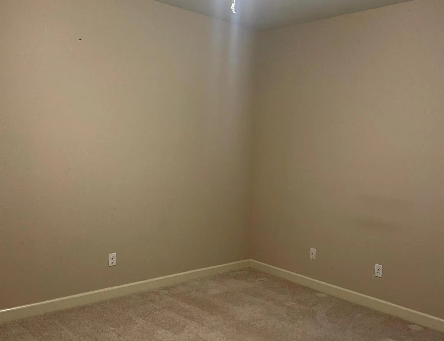 3 bed, 2.0 bath, 1850 sqft, $2,200 — Photo 4