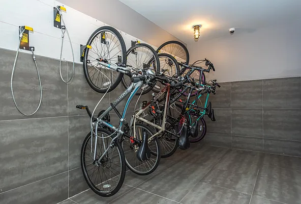 Rented by Nooklyn NYC LLC | media 112