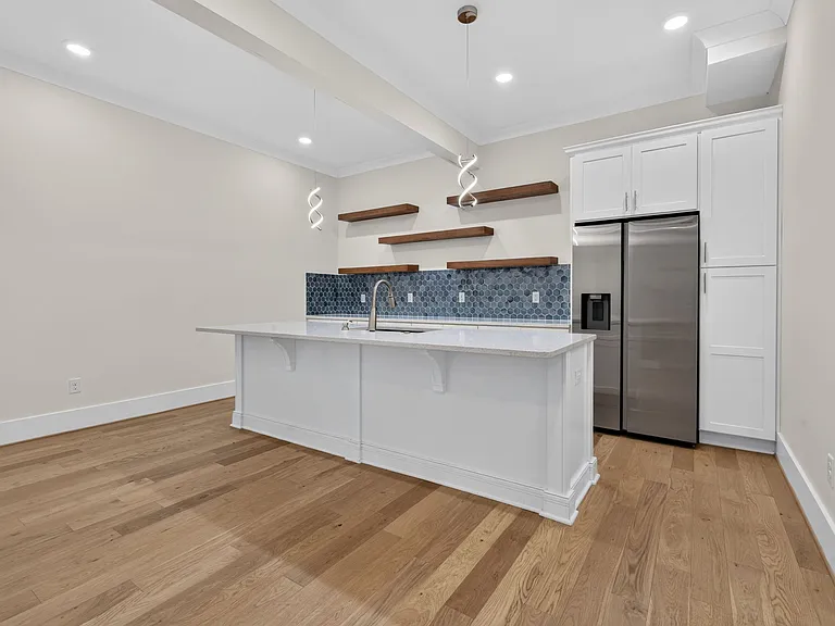 2840 Creekfield Way — Photo 35