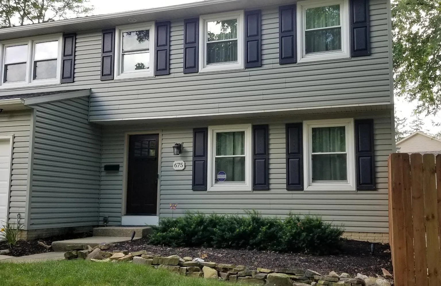 4 bed, 1632 sqft, $2,900 — Photo 1