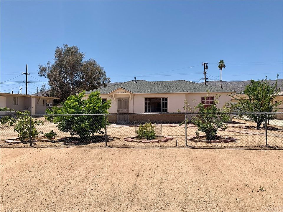 1st image of 72209 Sun Valley Dr